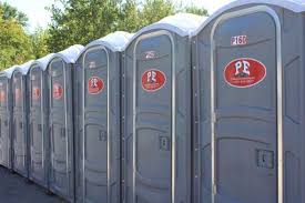 Best VIP or Luxury Restroom Trailers  in Pine Ridge, SD